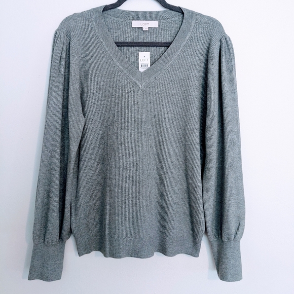 LOFT Puff Sleeve V-Neck Sweater - Picture 2 of 7